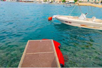008 Brac apartment first row to the sea for sale