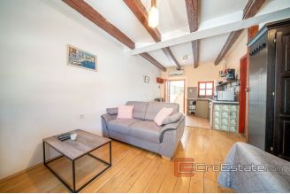 005 2040 26 Vodice house with sea view for sale