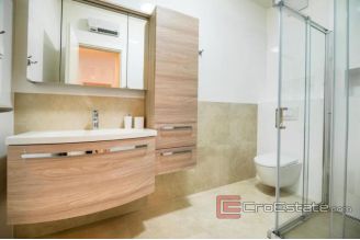 009 Split znjan apartment for rent