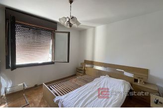009 2035 45 Pujanke two bedroom apartment for renovation for sale