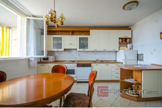 16 2013 138 Split 2bedroom sea view for sale