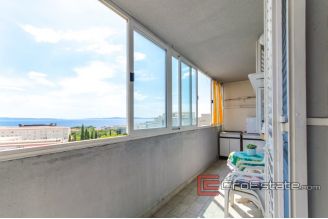 16 2013 138 Split 2bedroom sea view for sale