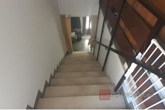 006 5118 30 Kastela apartment in center for sale