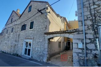 011 2031 47 Sibenik stone house with sea view for sale
