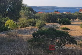 003 Peljesac building land with sea view
