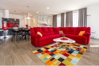 020 2021 310 Rogoznica villa with pool and sea view for sale