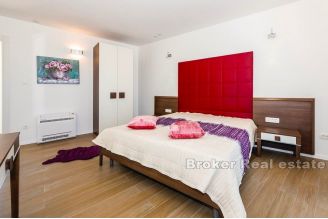 020 2021 310 Rogoznica villa with pool and sea view for sale