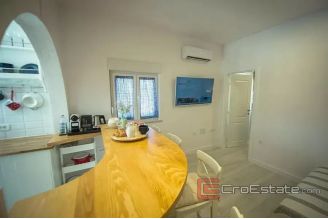 005 2038 26 Split Zenta apartment for rent