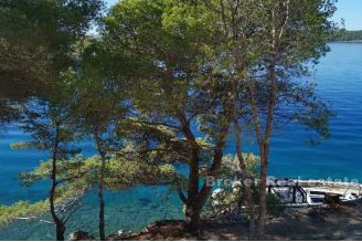 007 5126 30 Kornati house first row to the sea for sale