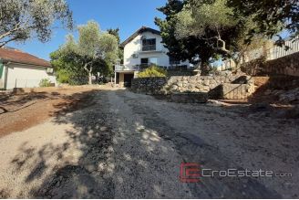 012 2016 511 Hvar detached house with sea view for sale