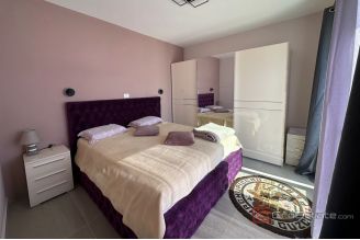 013 2043 41 Marina house with open sea view for sale