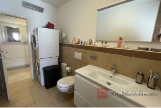 016 2036 43 split trstenik three bedroom apartment for sale