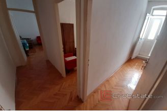 010 Vis semi detached stone house for sale