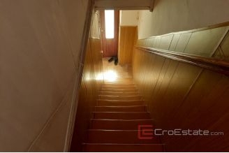 010 Vis semi detached stone house for sale