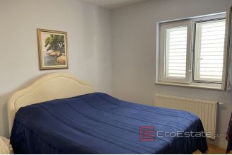 019 2037 28 Brac house with sea view for sale