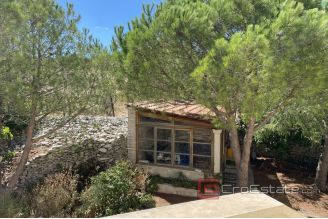 019 2037 28 Brac house with sea view for sale