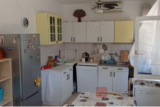 013 2016 515 Peljesac house with sea view for sale