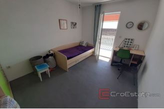 013 2016 515 Peljesac house with sea view for sale
