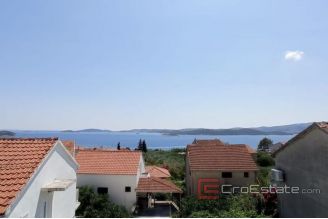 013 2016 515 Peljesac house with sea view for sale
