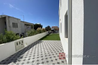 010 Vodice villa with pool for sale