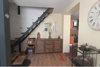 013 Ciovo house with sea view for sale