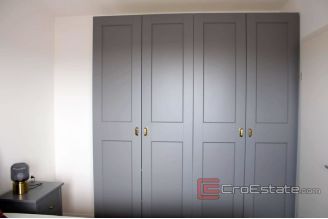 007 2038 28 split modern two bedroom apartment for rent