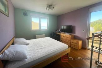 013 2036 44 makarska three bedroom apartment for sale