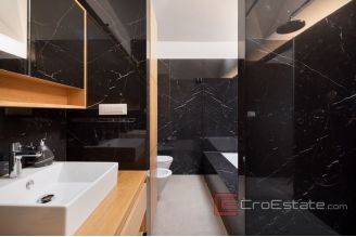 018 2030 37 Omis Villa with pool for sale