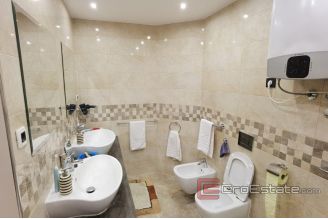 010 2043 05 near zadar luxury apartment for sale