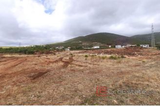 005 5132a 30 Kastela Spacious land with sea view for sale