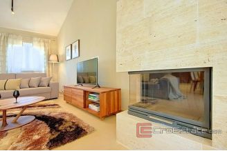 017 1014 01 Porec villa with pool for sale