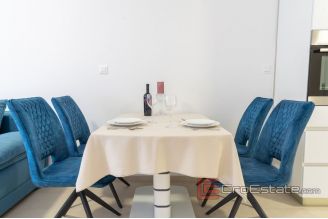 016 2018 200 Split Mejasi apartment for rent
