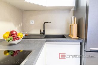 016 2018 200 Split Mejasi apartment for rent