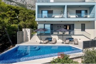 020 2018 202 Makarska villa with pool and sea view for sale
