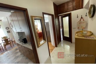 007 5140 30 Split apartment for rent