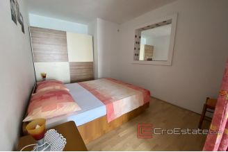 020 5141 30 Ugljan apartment house first row to the sea for sale