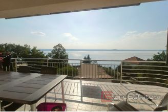 010 2040 32 near zadar house with open sea view for sale