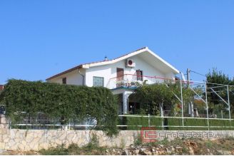 015 2040 33 near zadar house with open sea view for sale