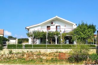 015 2040 33 near zadar house with open sea view for sale