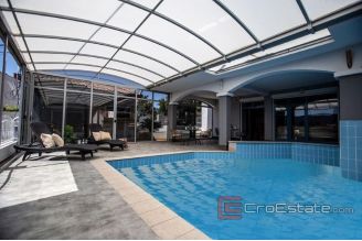 010 2030 38 Ploce house with open sea view for sale