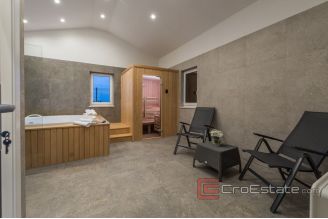 020 2018 205 Zadar villa with pool for sale