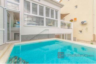 020 2112 04 semi detached house with sea view for sale