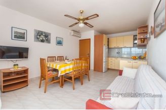 020 2112 04 semi detached house with sea view for sale