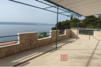 020 2112 04 semi detached house with sea view for sale