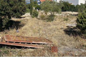 003 2037 32 Ciovo building land second row to the sea for sale