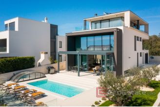 018 2018 207 Zadar villa with pool for sale