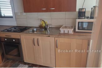 012 5147 30 Primosten house with open sea view for sale1