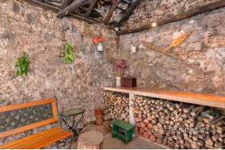 015 2038 31 island hvar Mediterranean villa with pool for sale