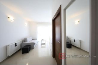 016 2018 208 Zadar house with pool for sale