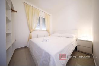 016 2018 208 Zadar house with pool for sale